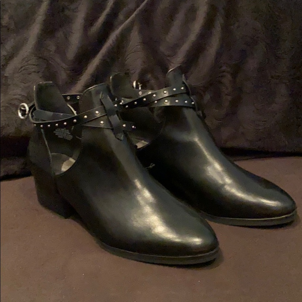 H&M Black Cutout Booties